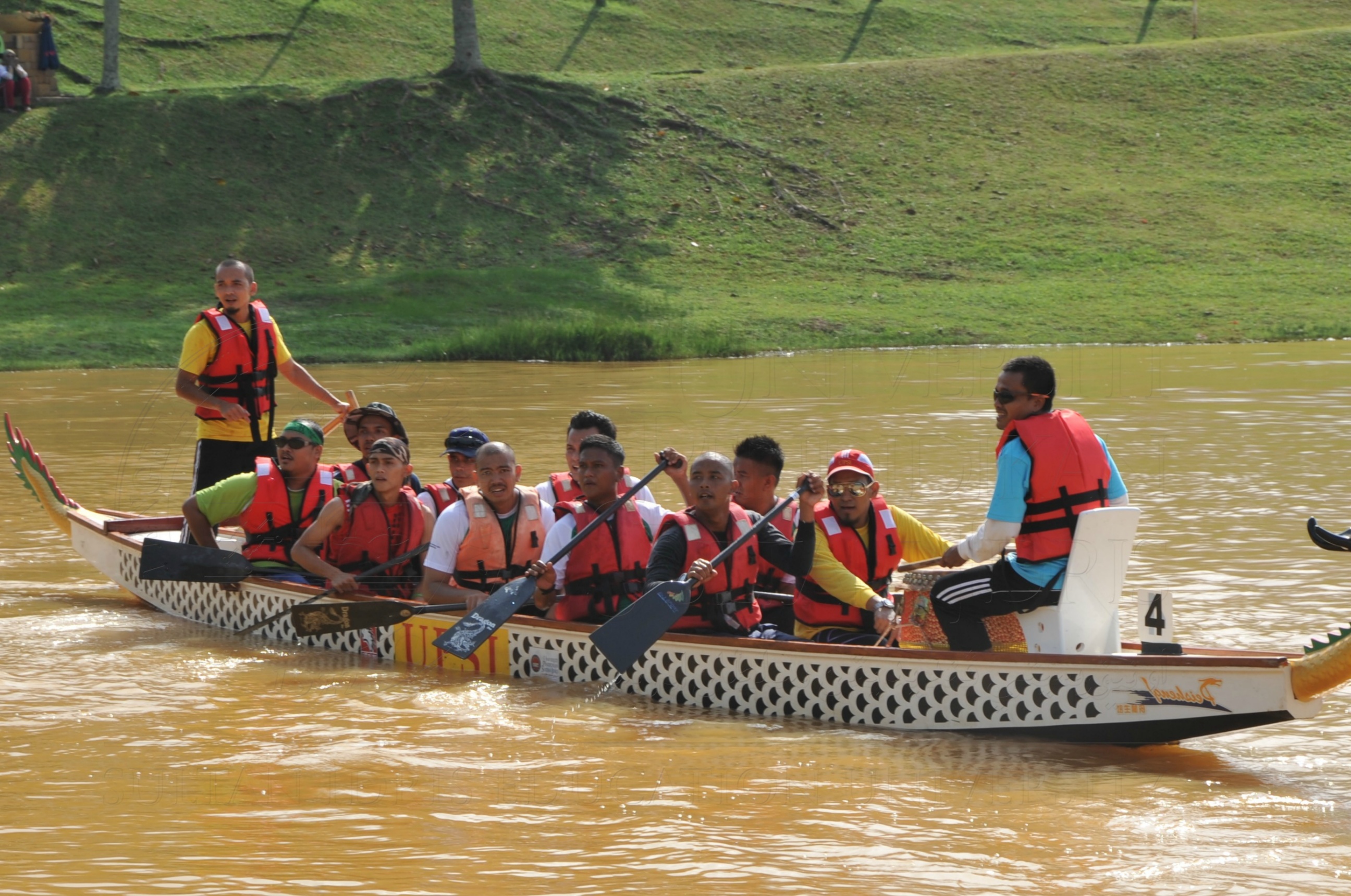 PRO 15 53 KIESTA HAS 4749